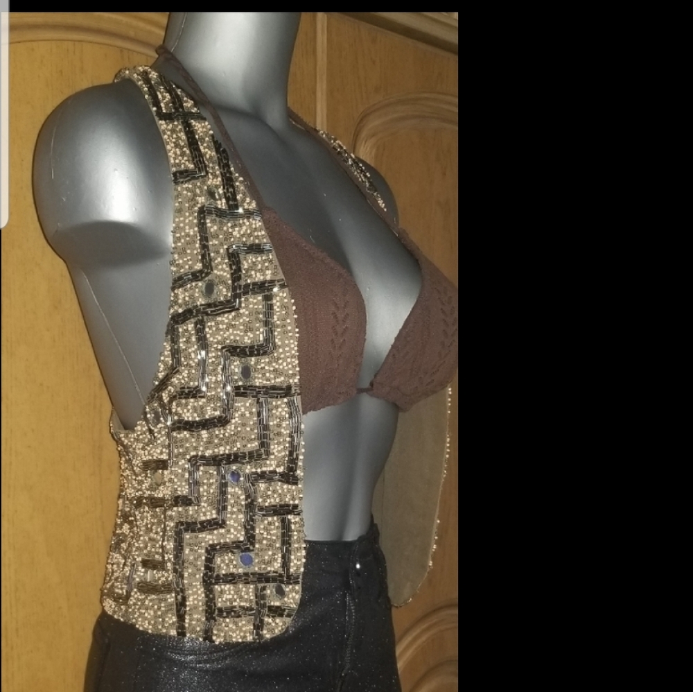 ZARA VEST SIZE MEDIUM
